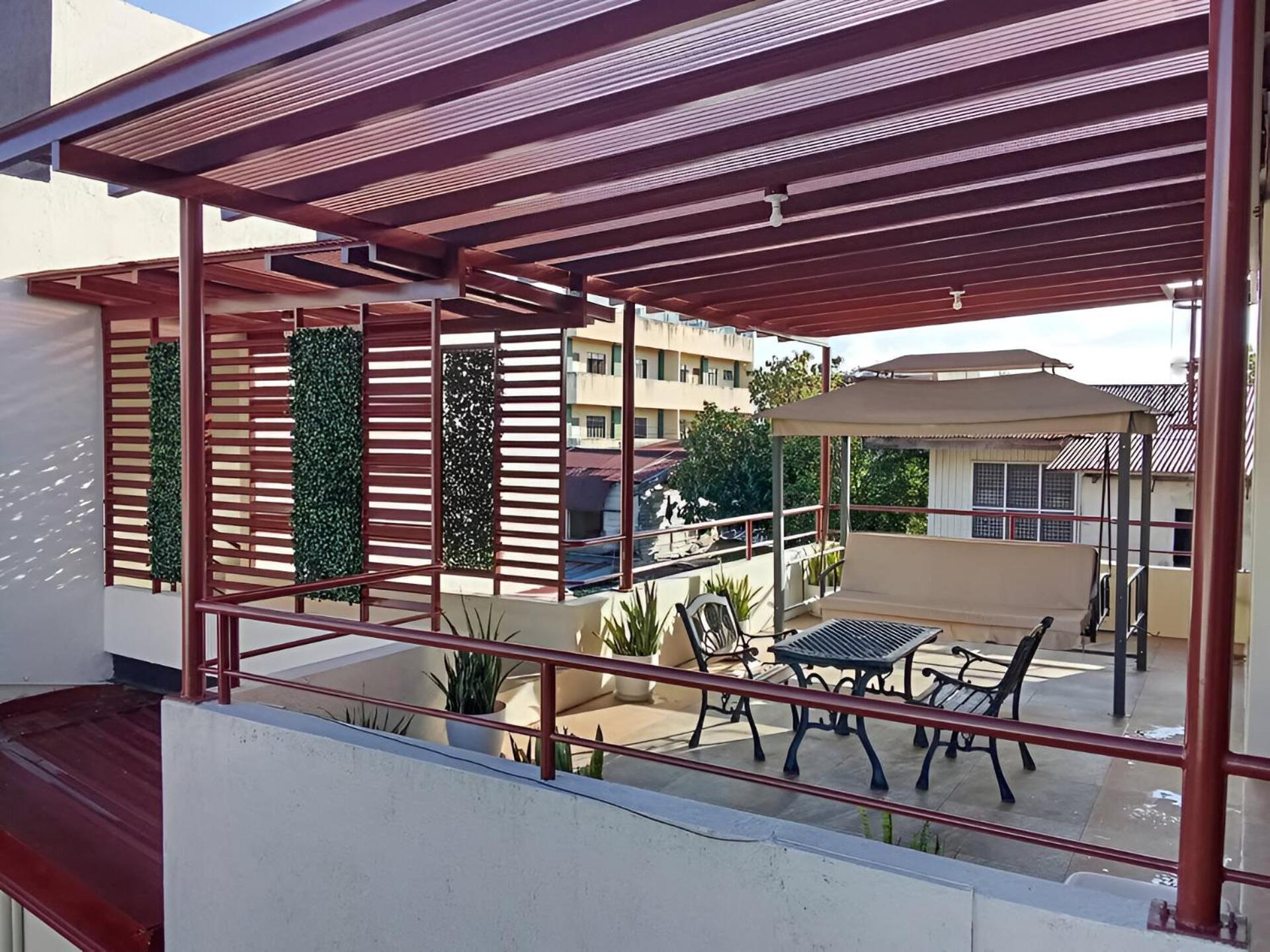 Casa Alberto Of Calapan Town Center Esterno foto